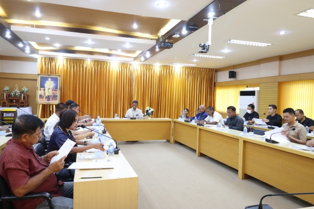 การประชุมเพื่อเตรียมความพร้อมในการจัดทำแผนพัฒนาท้องถิ่น ฉบับที่ 3 (พ.ศ.2571-2575) และจัดทำเทศบัญญัติงบประมาณรายจ่าย ประจำปีงบประมาณ พ.ศ.2570